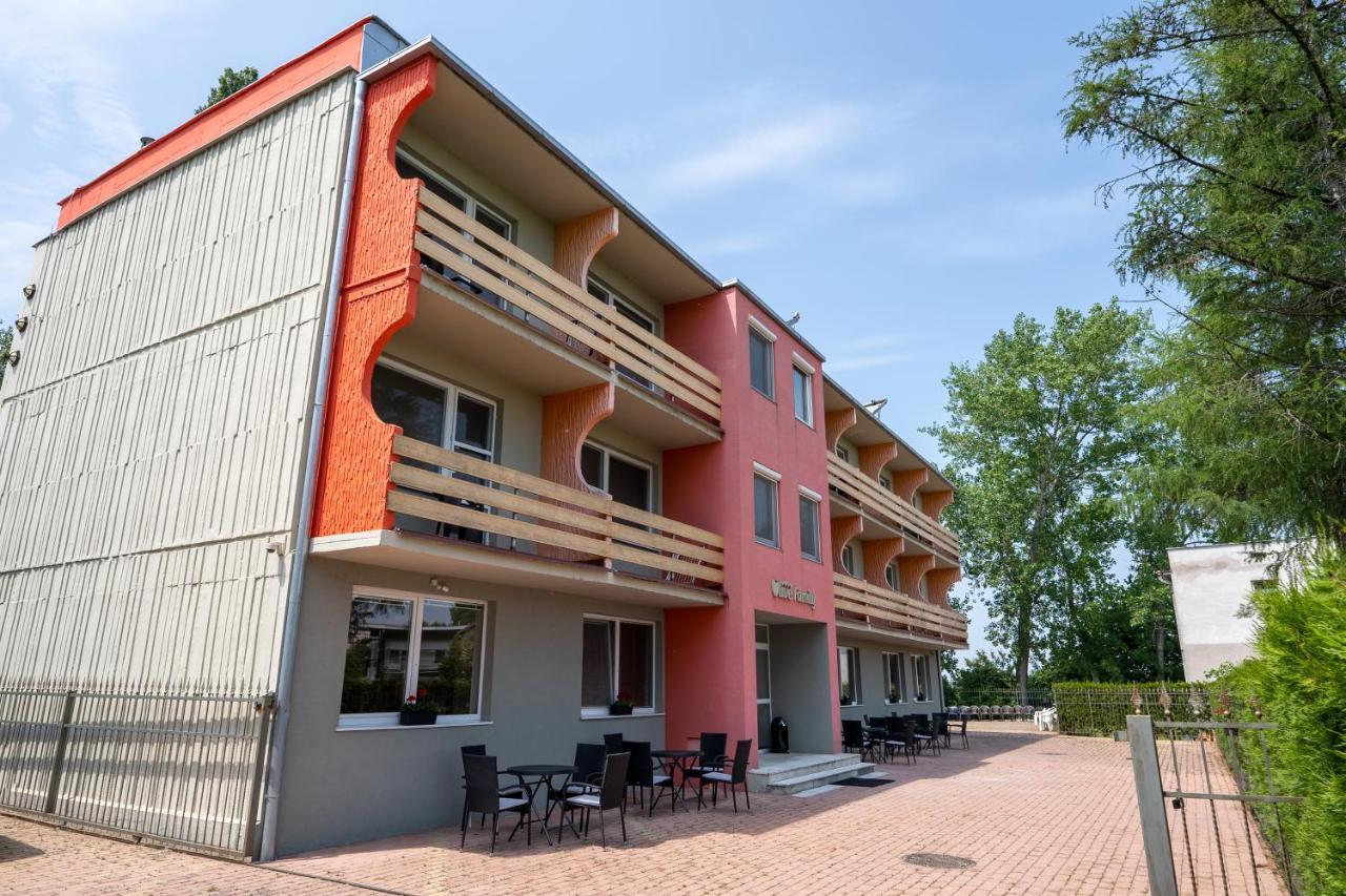 Rekreacne Stredisko Patince - Family Resort 外观 照片